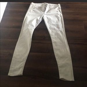 Off white destructed Mother brand jeans size 29